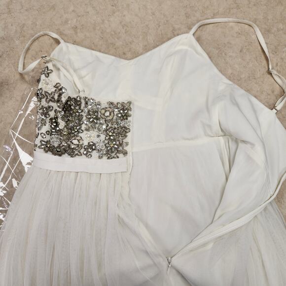 Needle & Thread Bridal sparkle beaded maxi tulle gown 8 - Picture 8 of 10